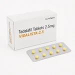 Vidalista 2.5 mg – krabička a blistr žlutých tablet z bočního úhlu